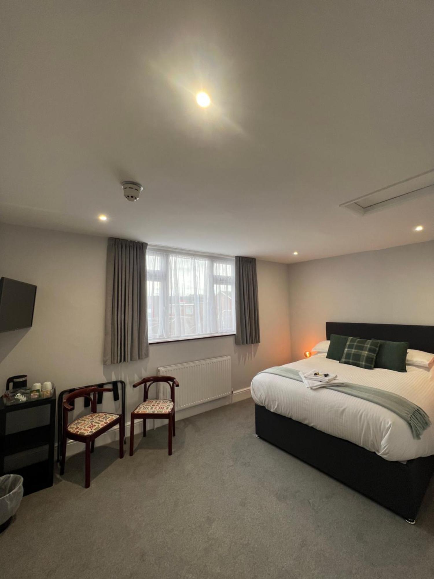 Brynhyfryd Guest House Cardigan Εξωτερικό φωτογραφία